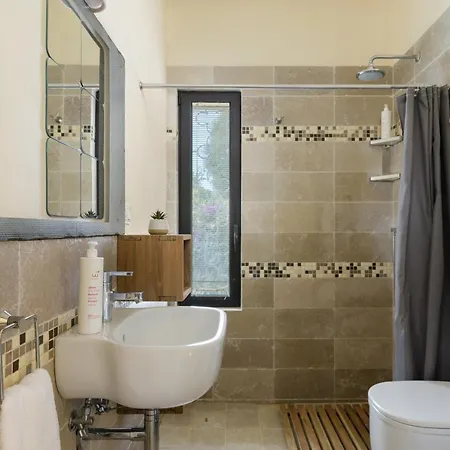 Opale Con Piscina By Wonderful Italy *